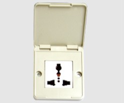 YL 011I 防水插(chā)座三孔(kǒng)-實驗室(shi)配件