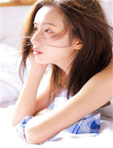 年轻女教师被偷窥-边做边爱免费视频